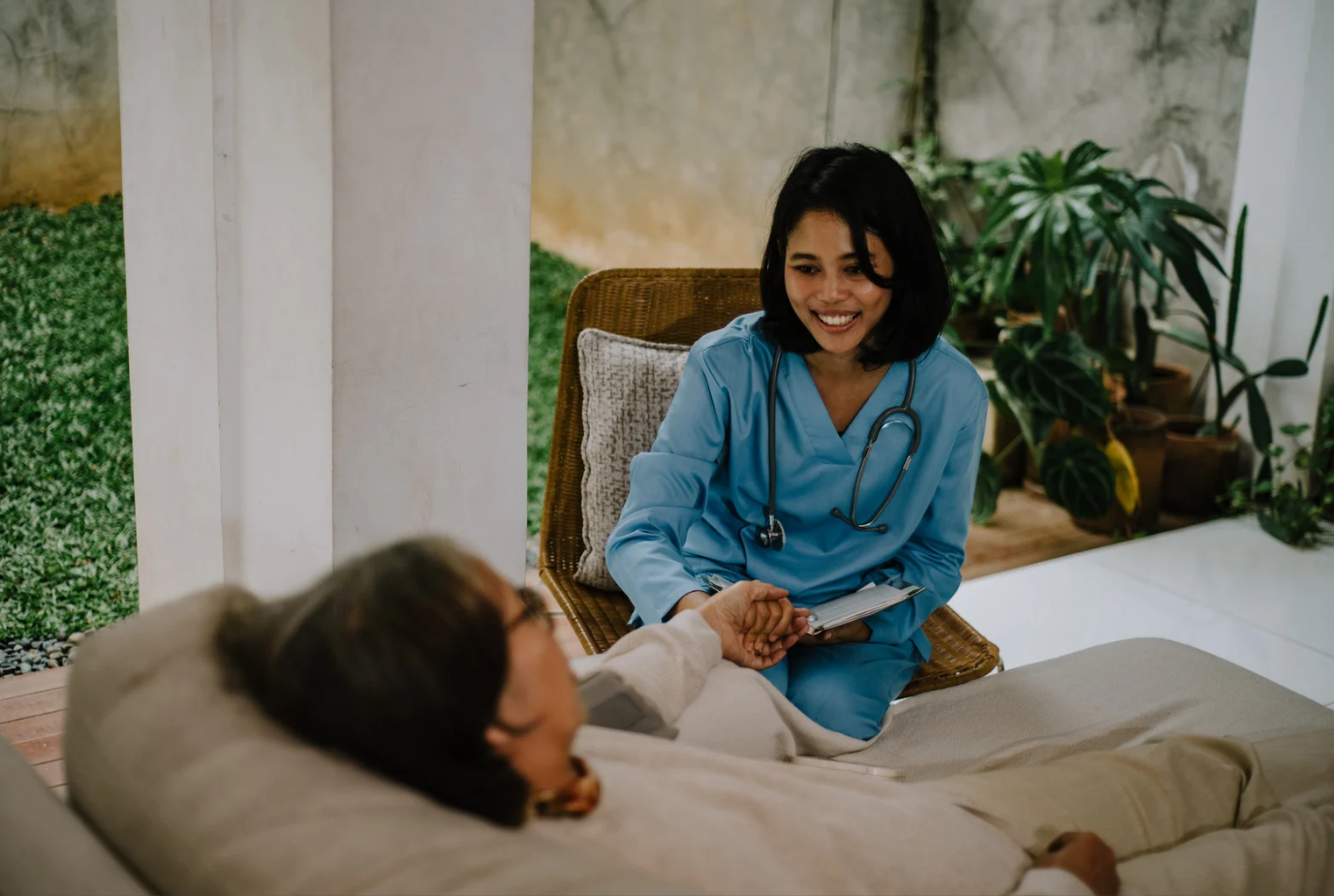 Live-In & Overnight Care